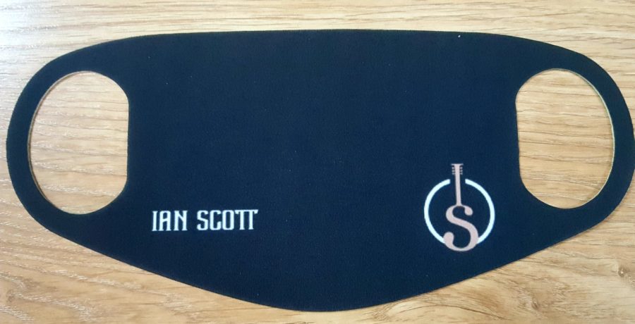 Masque "Ian Scott"